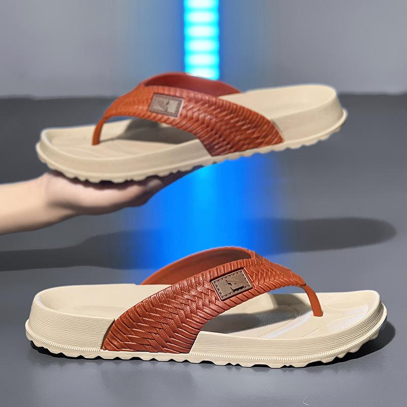 

Slippers men s Vietnamese new breathable men s beach shoes summer casual open-toed flip-flops Flip-flop 45 коричневый