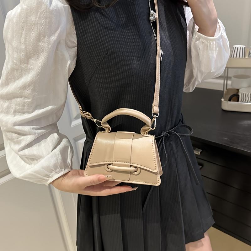Mini Top Handle Crossbody Bag with Flap Metal Ring Detail, Chic Leather Shoulder Purse, Elegant Compact Handbag for Daily Party