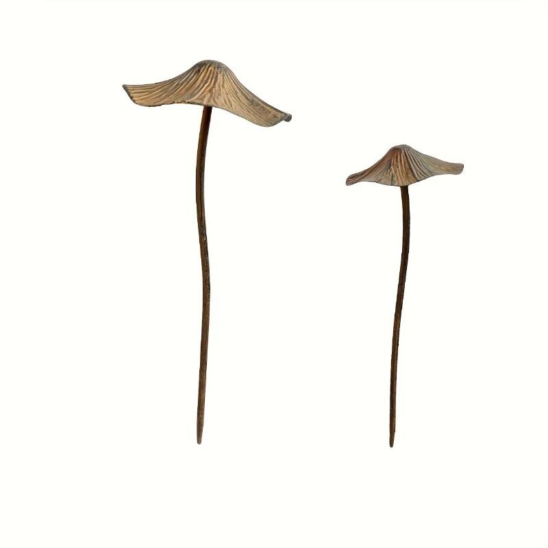 2PCS Metal Mushroom Yard Art - Garden Decorative Stake,Mushrooms Statue Decor for Pathway, Floor, Garden,Lawn,Outdoor Decoration
