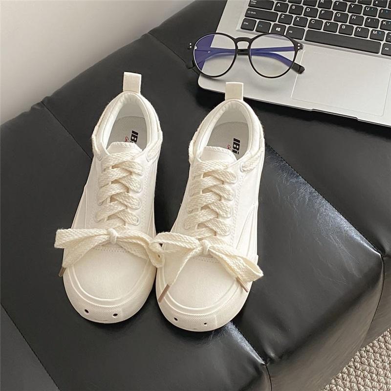 Classic Low Top Canvas Shoes Casual Lace Up Sneakers For Daily Wear