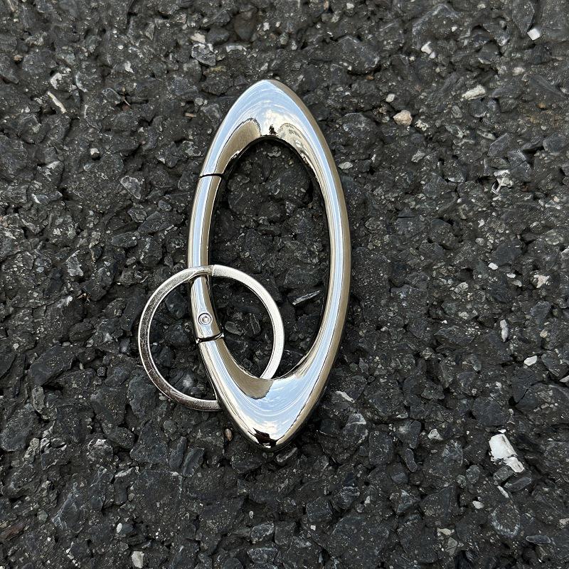 Брелок-підвіска Ainsworth Star з металевим карабіном