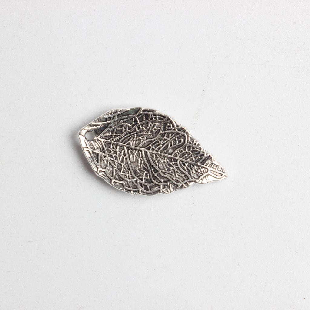 20pcs Vintage Alloy Leaf Leaves Pendant Charms DIY Jewelry Findings Sliver