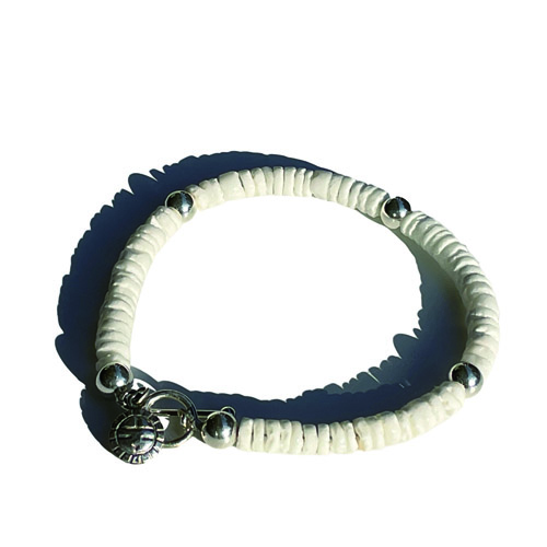 Helldorado White Shell Bead Bracelet