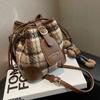 Small Bag Women's Spring New Versatile Messenger Bucket Women's Bag Trendy Plaid Commuter Women