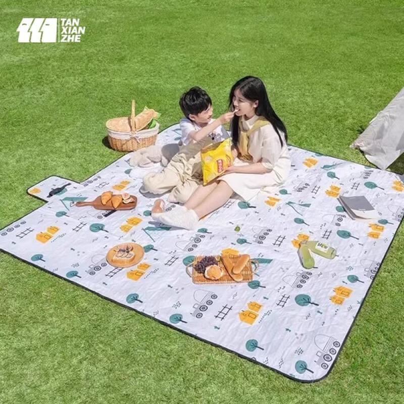 Explorer Outdoor Ultrasonic Picnic Mat
