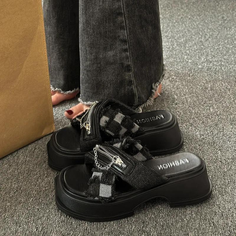 Thick Soled Slippers for Women Summer Chain Denim Chunky Heel Fashion Cross Slides Open Toe Outdoor Beach Woman Walking Slides