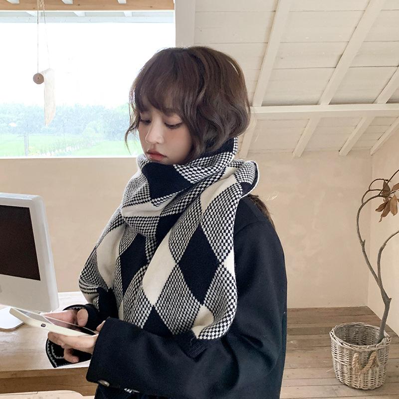 Korean version of the new rhombus plaid thickened wool scarf for women's autumn and winter versatile couple double-sided knitted scarf to keep warm