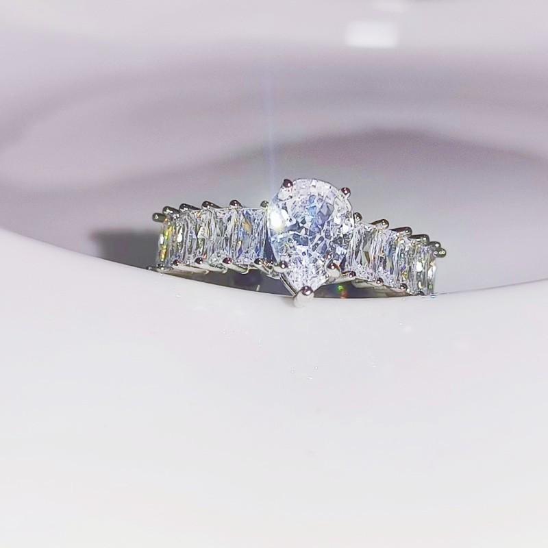 Earrings Imitation Mozambican Diamond Ring Couple Ring Wedding Crown 1 Carat Diamond Open Ring Ring Jewelry