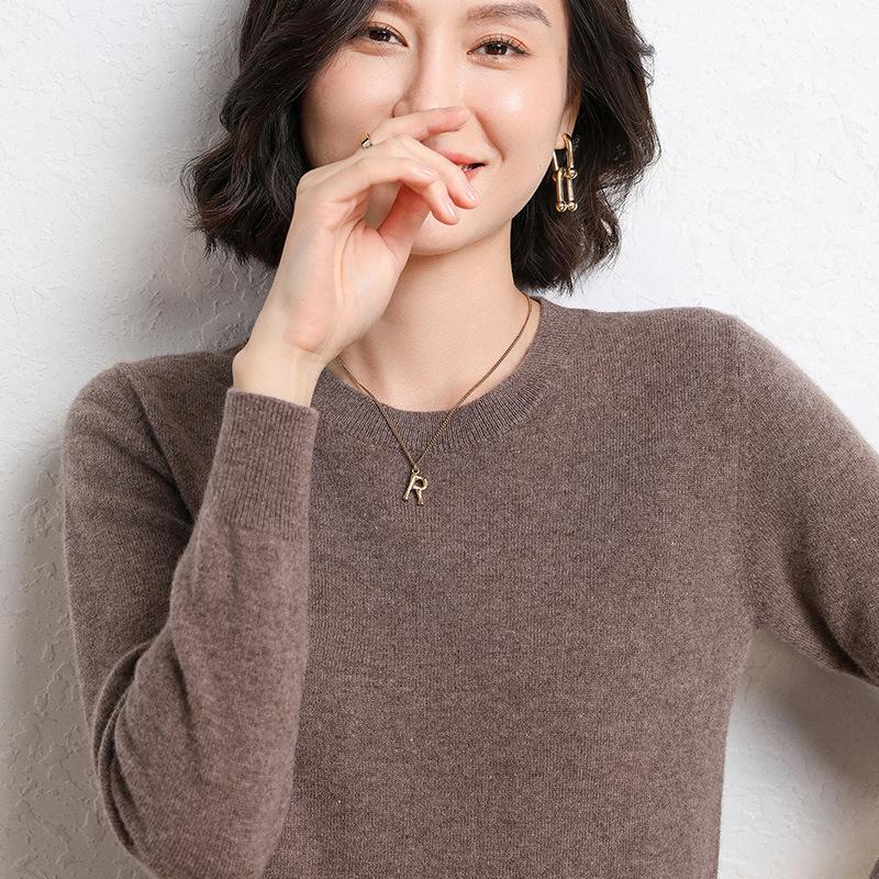 Spring and Autumn Women's Sweater Pullover Knit Sweater Round Neck Long Sleeve Sweater Bottom Shirt Solid Color Sweater