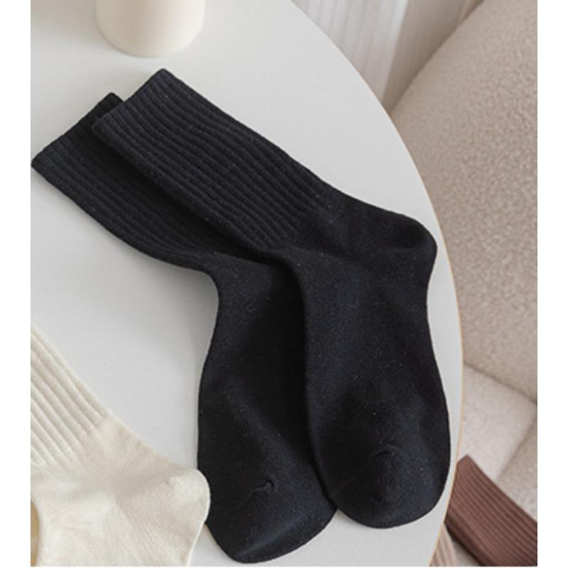 Female Spring and Autumn Pure Cotton Sports Boneless In The Tube Pile Socks