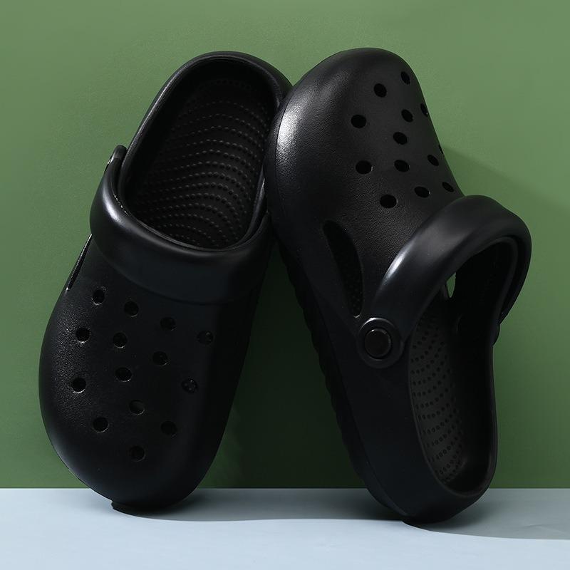 Hole shoes women's summer wear beach shoes lightweight half-pack heel sandals couple bag head drifting cool slippers