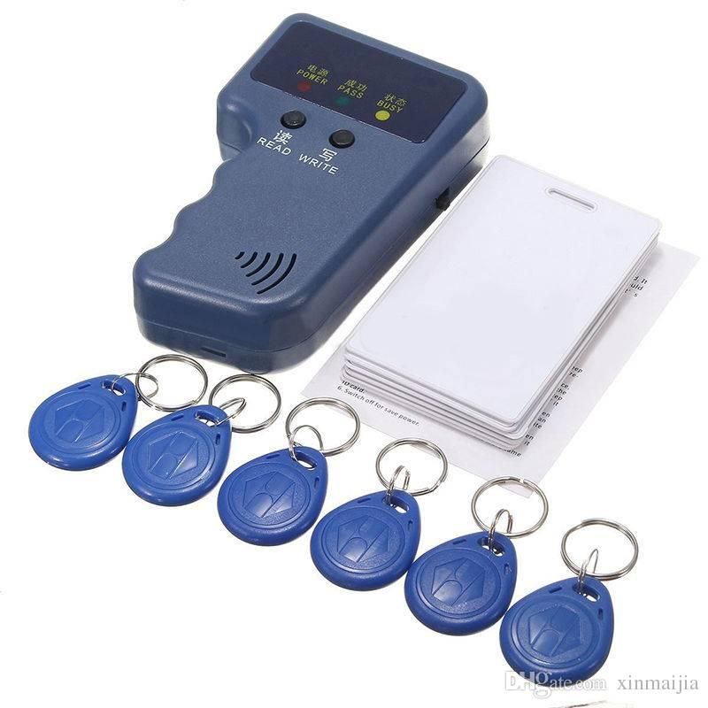 

Ручной считыватель/записыватель копировщик RFID ID-карт 125 кГц + 6 записываемых меток + 6 карт