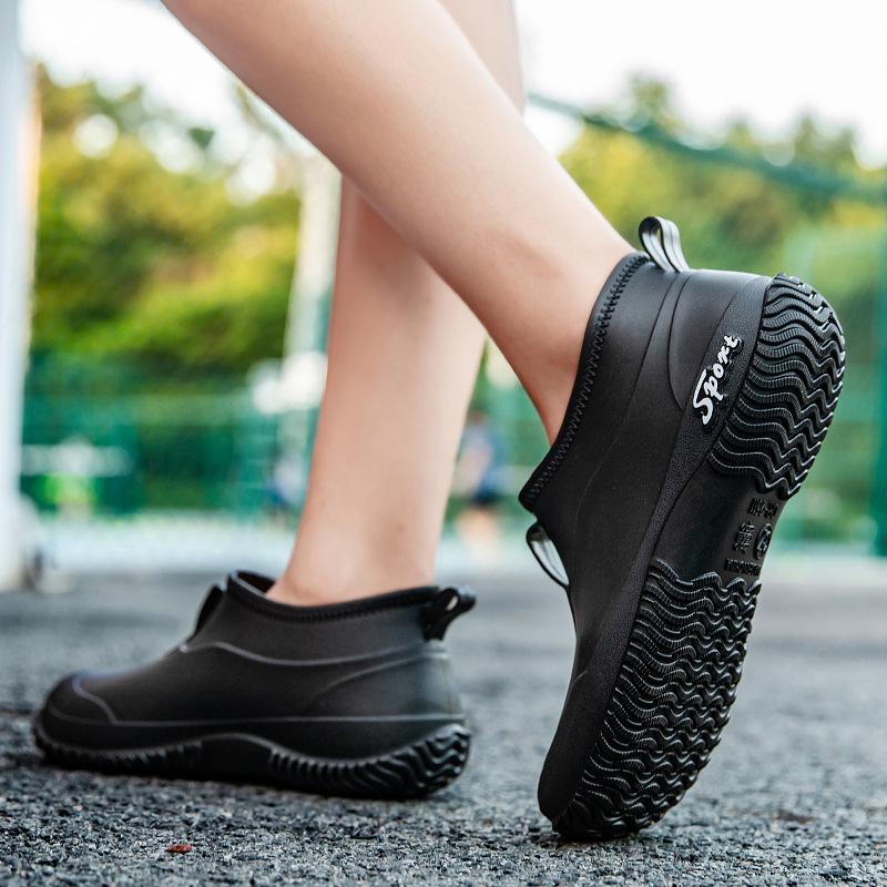 Stylish Women's Non-Slip Waterproof Ankle Rain Boots for Outdoor & Kitchen Use