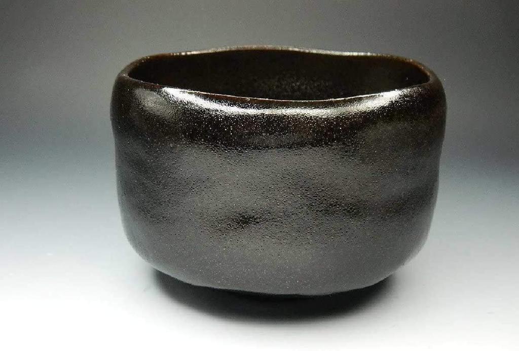 Matcha Black Raku Tea Uji Includes Simple Matcha Preparation Instructions in Japanese and Made by Kambayashi Shunsho Set Bowl, Matcha, (Laminated)