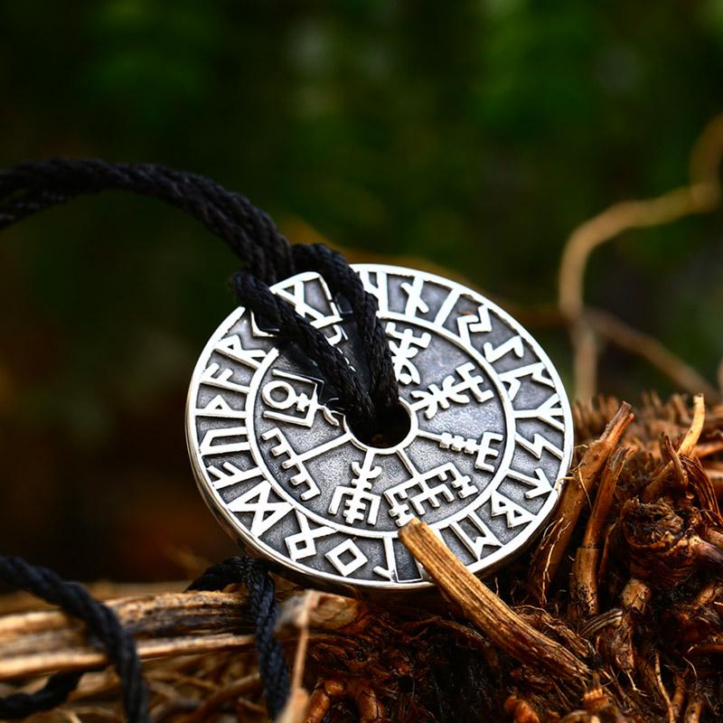 BEIER 2023 New Arrival Stainless Steel Viking Viking Rune Compass Pendant Amulet Vegvisir Pendant Nordic Amulet Jewelery Gift