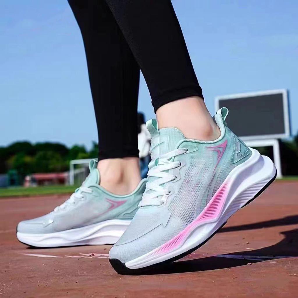 Sports Shoes for Women New Casual Versatile Running Shoes Mesh White Shoes for Women Breathable Sports Running Shoes