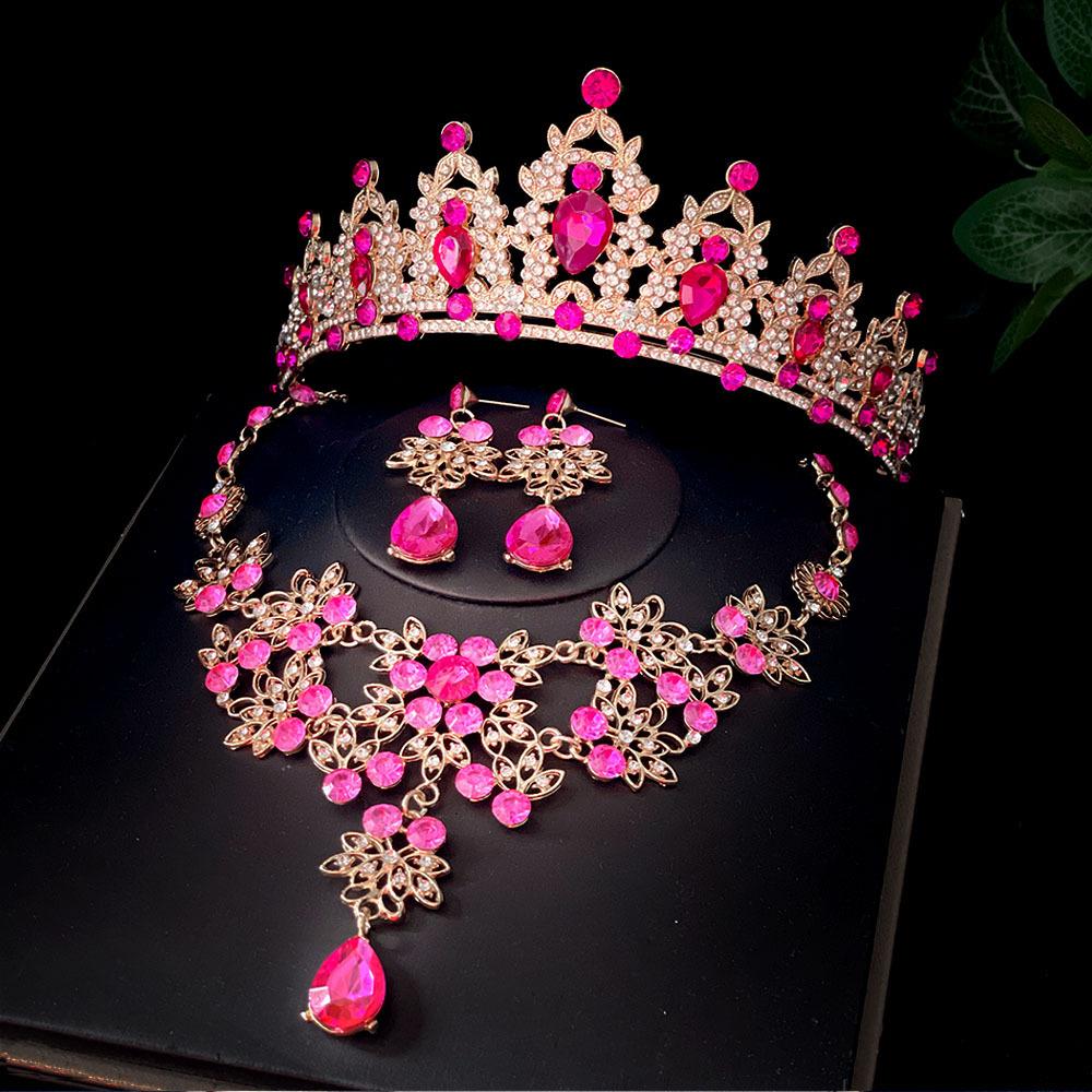 New Bridal Tiara Crown Three Piece Set Wedding Necklace Earrings Rhinestone Set European and American Wedding Accessories