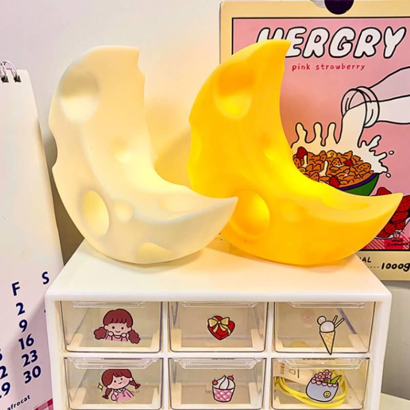 Cartoon Moon Cheese Night Light Creative Bedroom Bedside Atmosphere Lamp For Couples And Friends Birthday Gift