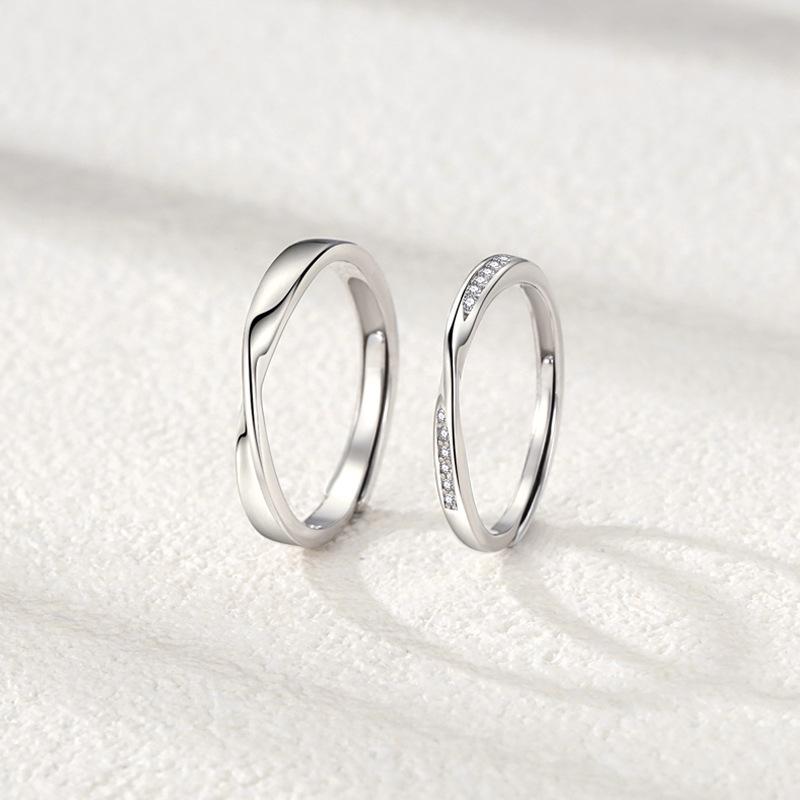 Women's Ferris Wheel Möbius Ring: S925 Sterling Silver with Zircon, Non-Fading, Niche High-End Design, Couple's Rings.