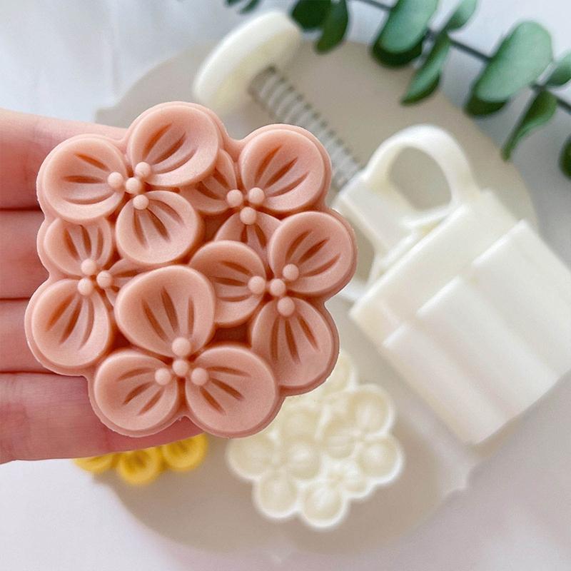 Plastic Mooncake Molds DIY Mooncake Stamps Osmanthus Shaped Baking Moulds Pastry Gadgets 3 Sizes for Mid-Autumn Festival