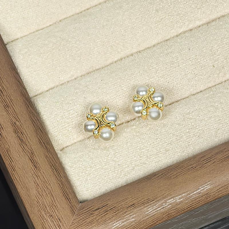 Серьги CELI  Триумфальная арка  Цветок с жемчугом и стразами с дизайном креста