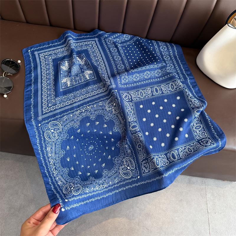 Autumn and winter cashew nut imitation velvet herringbone pattern cotton and linen small square scarf silk scarf headscarf shawl sun protection scarf