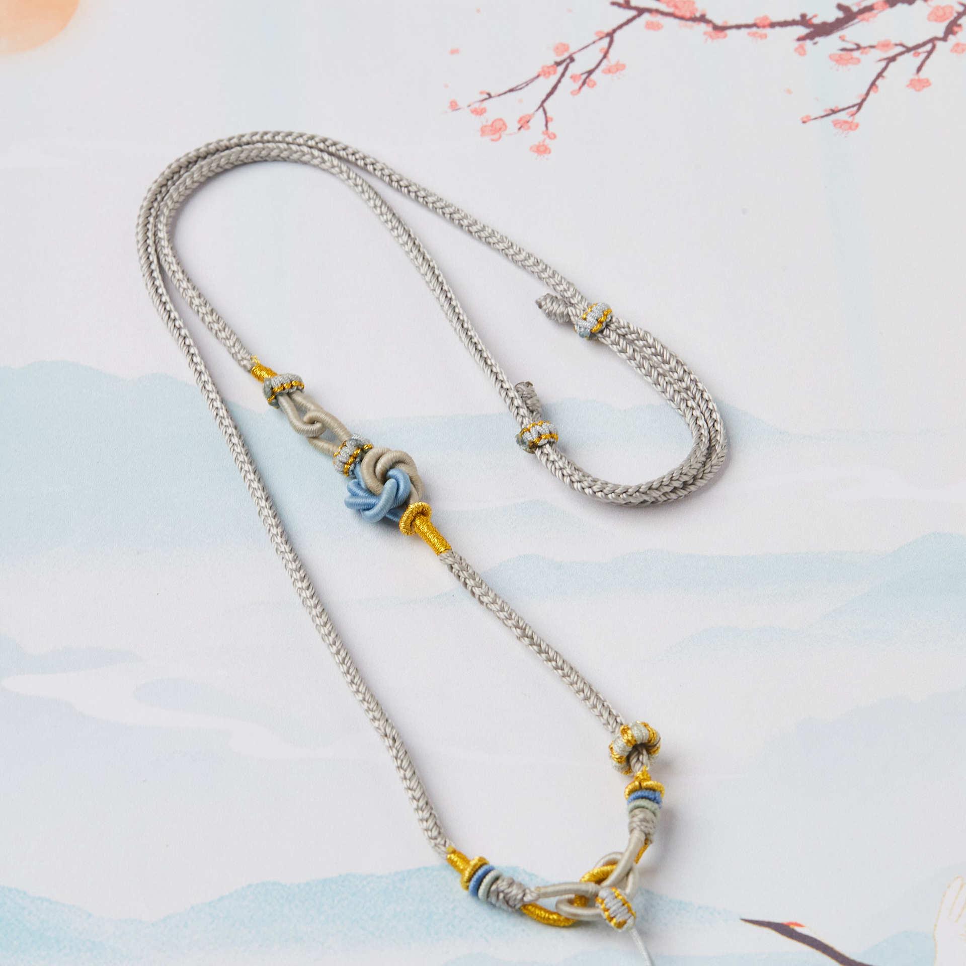 

Плетеный вручную восьмижильный шнур для кулона из нефрита с регулируемым круглым узлом Standard серый