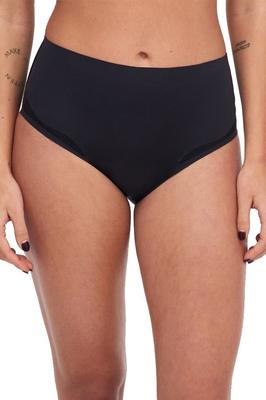 Modeling Slip Panties Chantelle (95578)