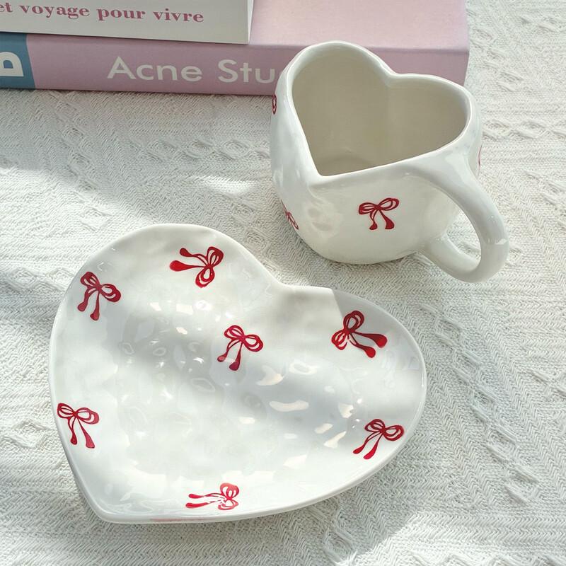 Shangqi Rote Schleife Herzförmiges Keramik-Kaffeebecher-Set