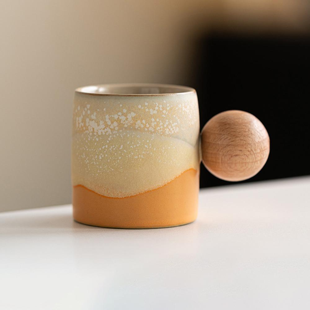 

Креативная керамическая кофейная кружка с деревянной ручкой, для микроволновой печи и посудомоечной машины, кофейная чашка, ручная работа, 70 мл, чашка для воды, молока, какао, горячего чая