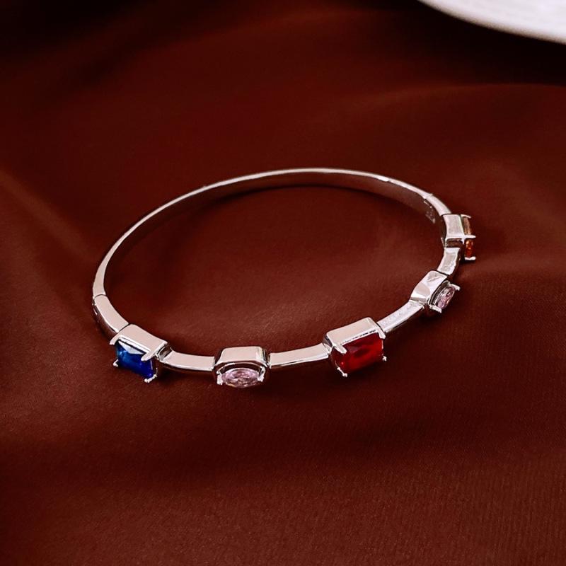 Gourd Hollow Gold-Plated Zircon Bangle - Chinese Style Luxury Fashion Bracelet
