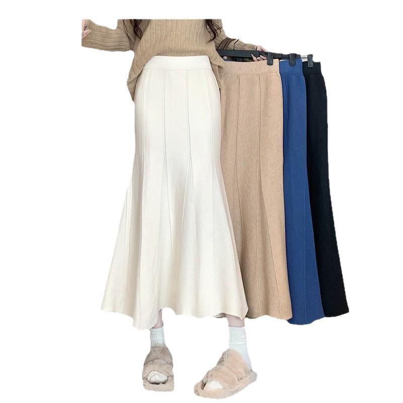 Solid Color Knitted Fishtail Skirt: Women's High-Waisted Slim A-line, Mid-Length for Autumn/Winter 2025