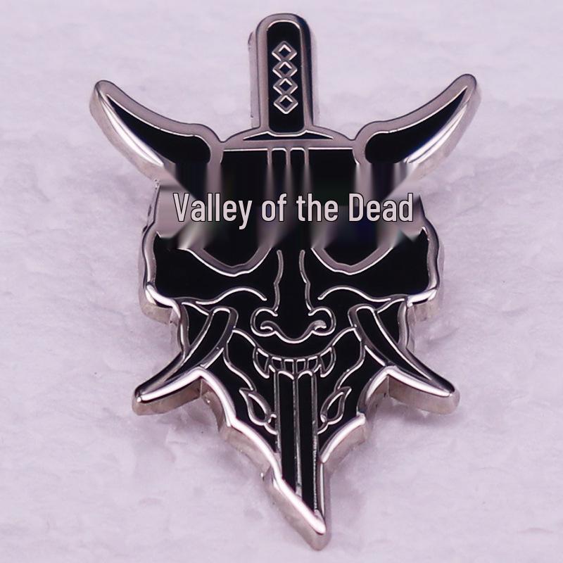 Shinigami Mask Brooch