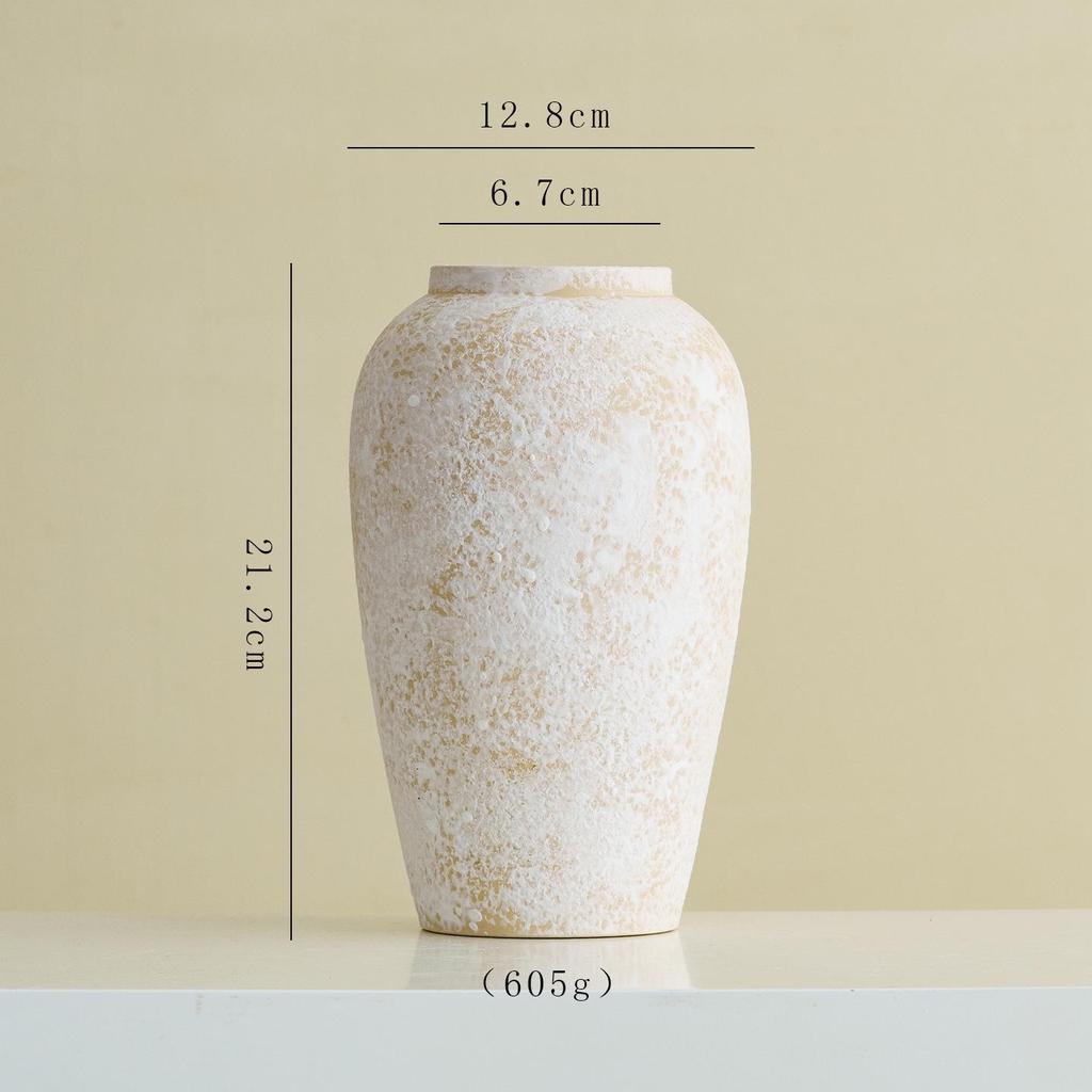 Shu Men Chinese Wabi-sabi Style Ceramic Vase for Dried Flowers – Retro Coarse Pottery Ornament for Living Room Decor.