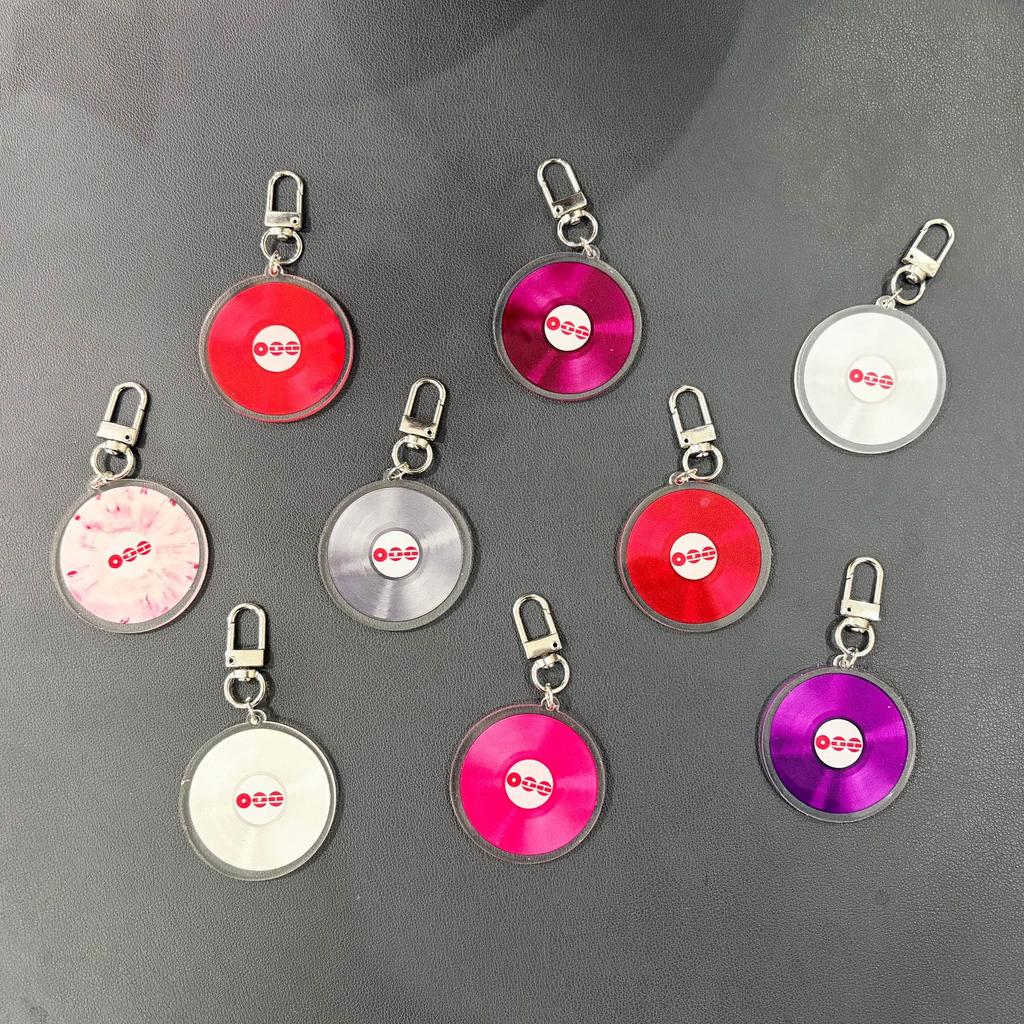 Portachiavi Disco Rotondo Tour Mondiale BTS, Ciondolo per Borsa, Accessori Abbigliamento, Gadget Merchandise Celebrità Regali di Supporto