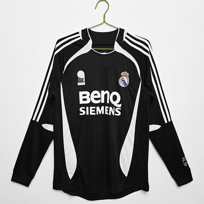 Long Sleeve Retro Football Jersey Men Classic Club National Team Style Sports Training Wear