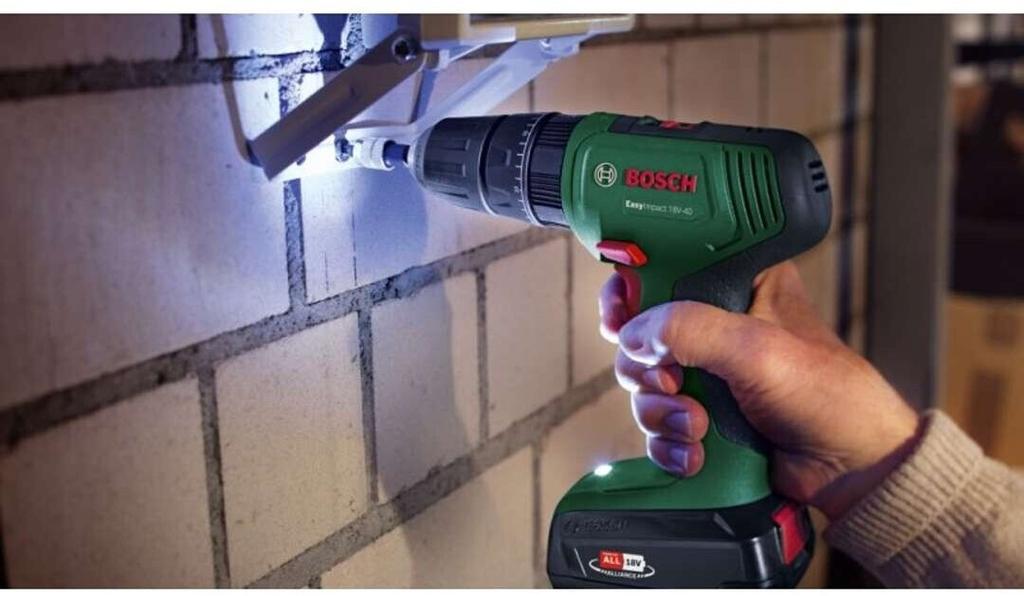 Дрель-шуруповёрт Bosch UniversalDrill 1806039D8102