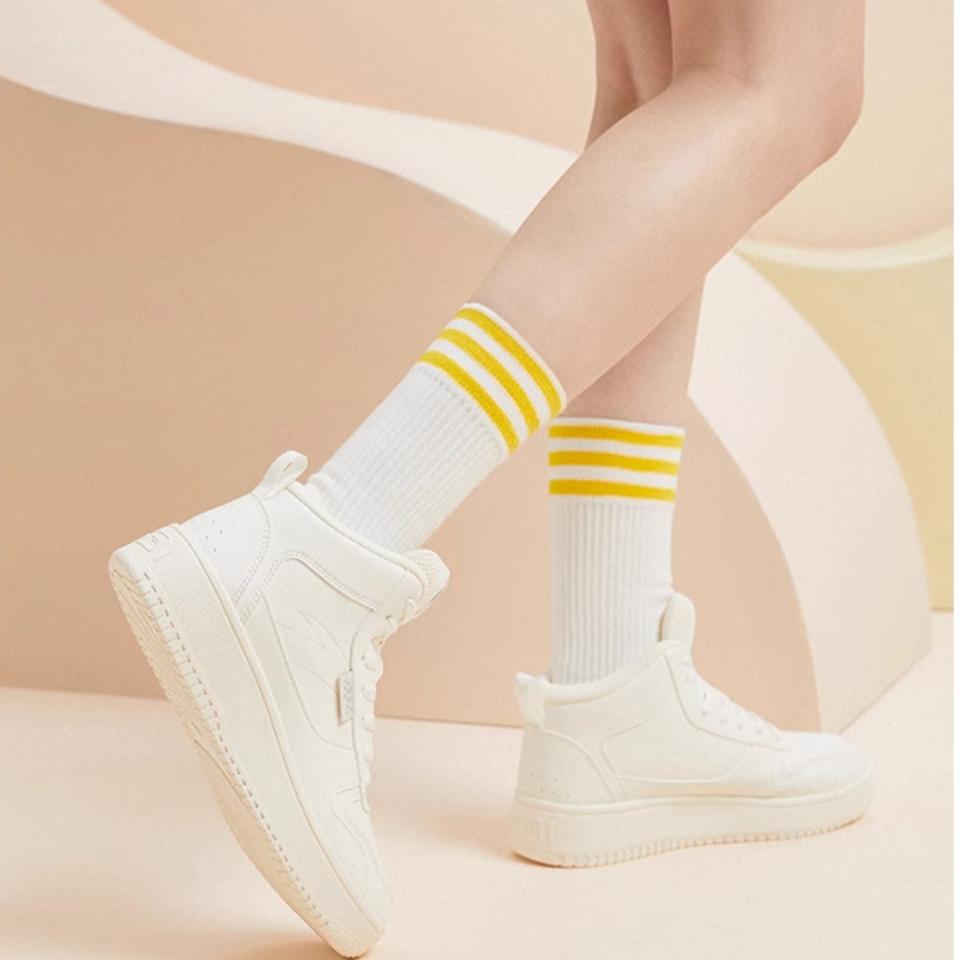 Anta Lifestyle Series Non-Slip Durable High-Top Skate Shoes Women Skate Shoes White 922038010-16