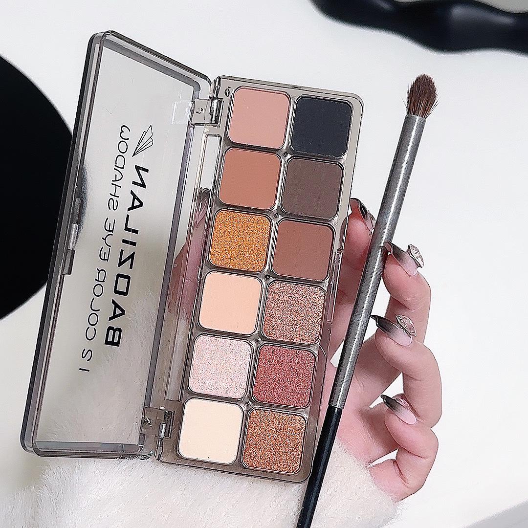 

Палетка теней для век BAOZILAN 12 цветов в земляных тонах: Матовые и мерцающие оттенки