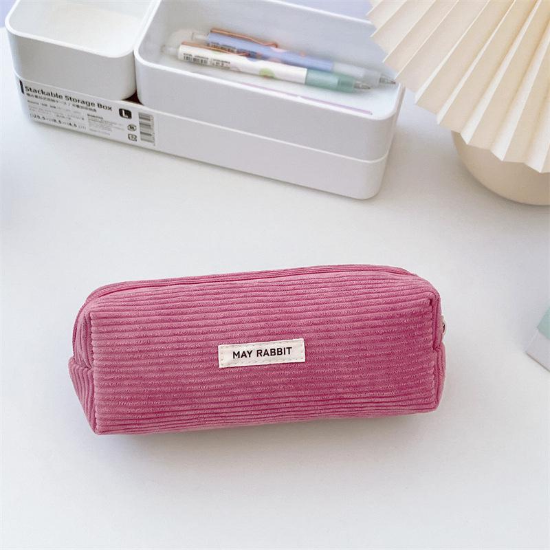 

High-End Retro Corduroy Pencil Case: Large Capacity Student Stationery & Portable Makeup Bag