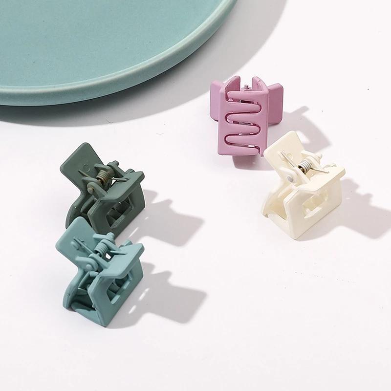 Small Square Hair Claws Frosted Hair Clip Geometry Simple Hairpins Ponytail Clip Crabs Hair Accessories for Women