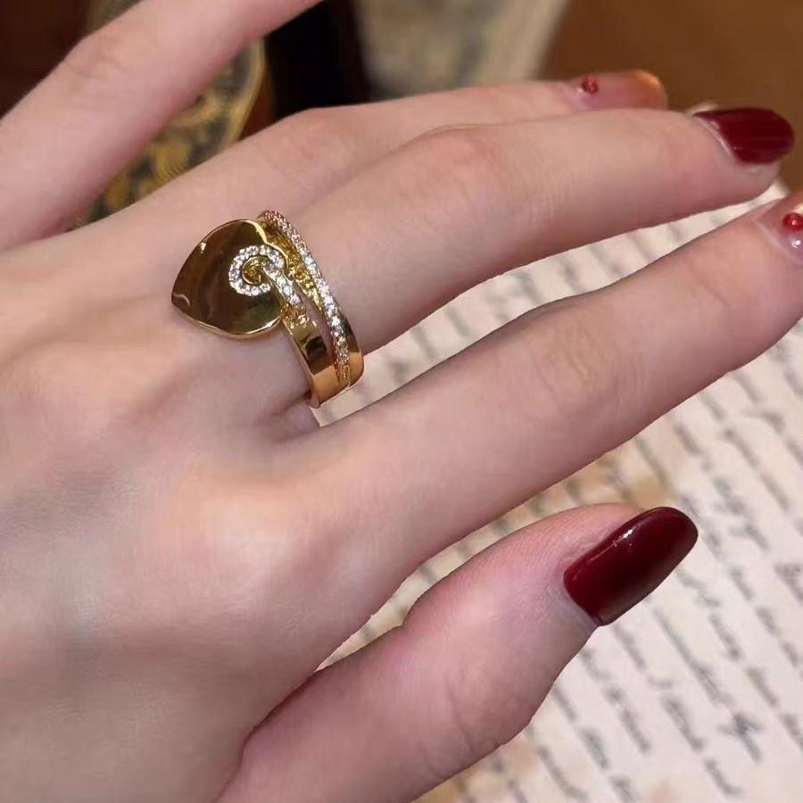 Simple and exquisite gold double ring love micro-inlaid sparkling diamond ring women's thousand gold wind light luxury high-end index finger ring