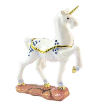 [P5730] – Gold-Elfenbein-Schmuckkästchen „Einhorn“ – 11 x 9 x 2,5 cm. 5cm