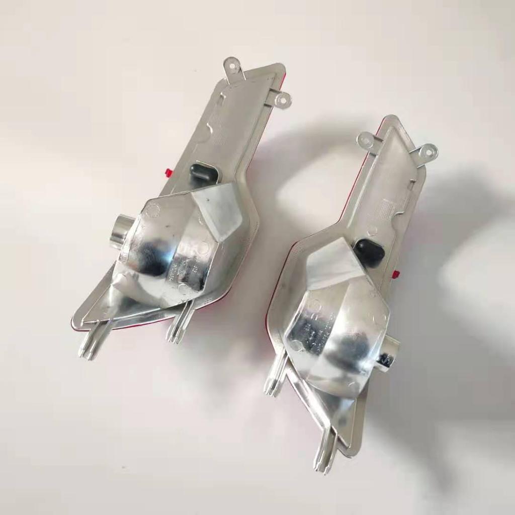 Bakre dimljusreflektorer för BMW X6 E71 (Vänster höger) 63147187219 / 63147187220