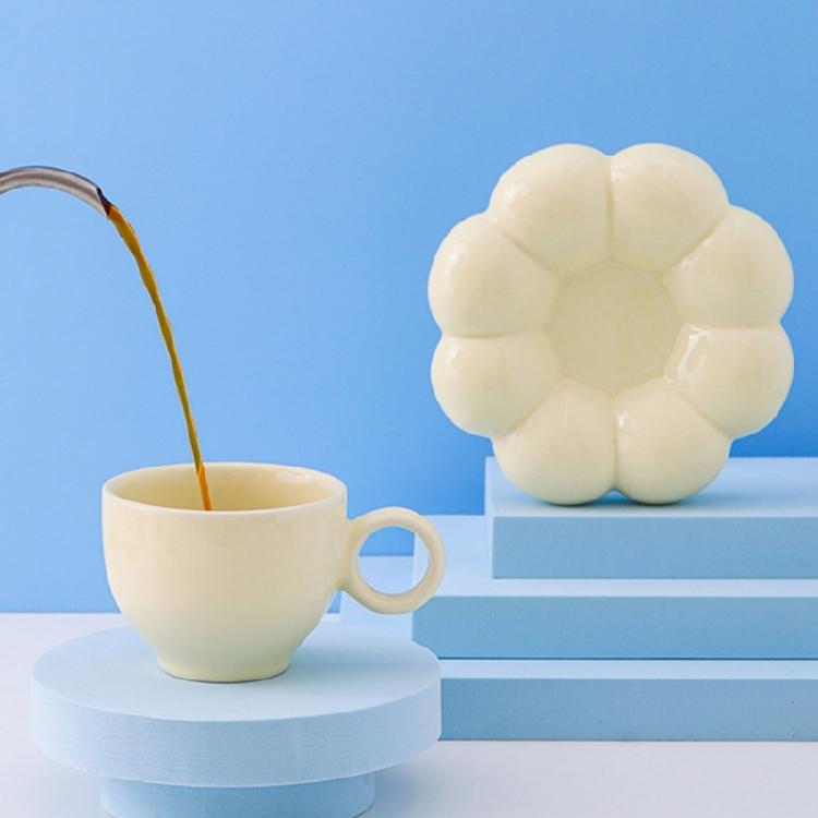 200ml Ceramics Coffee Mugs with Flower Shape Saucers Porcelains Drink Cups Unique Coffee Cups Gift for Women Girlfriend