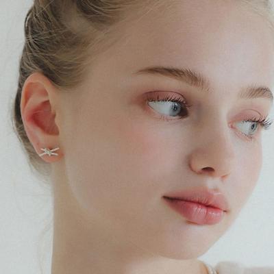 J.Lauren Simple Silver Knot Earring M03866