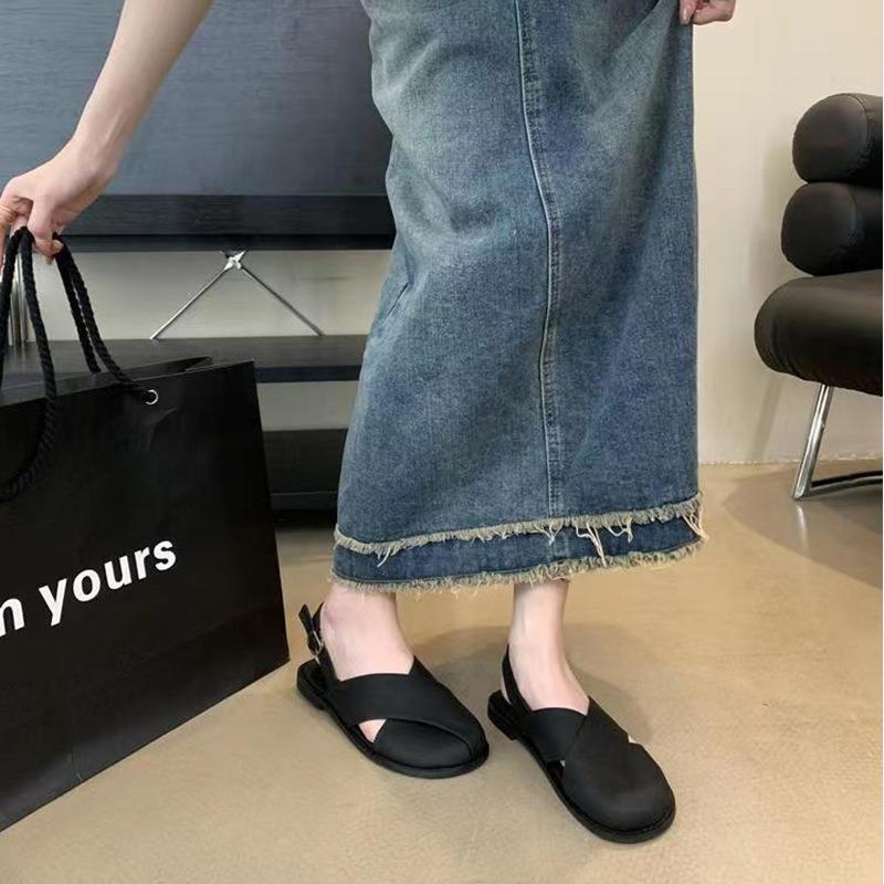 Baotou Sandals Women's Summer New Retro Casual Flats Tide