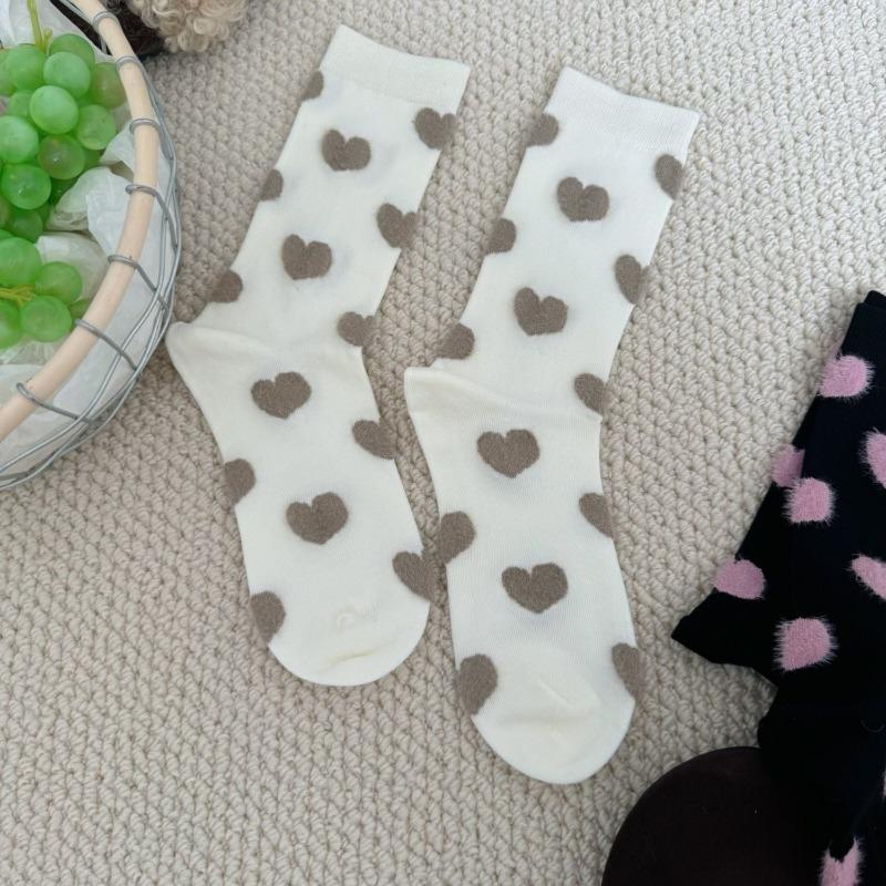 Female Autumn and Winter Fashion New Love In The Tube Pile Socks