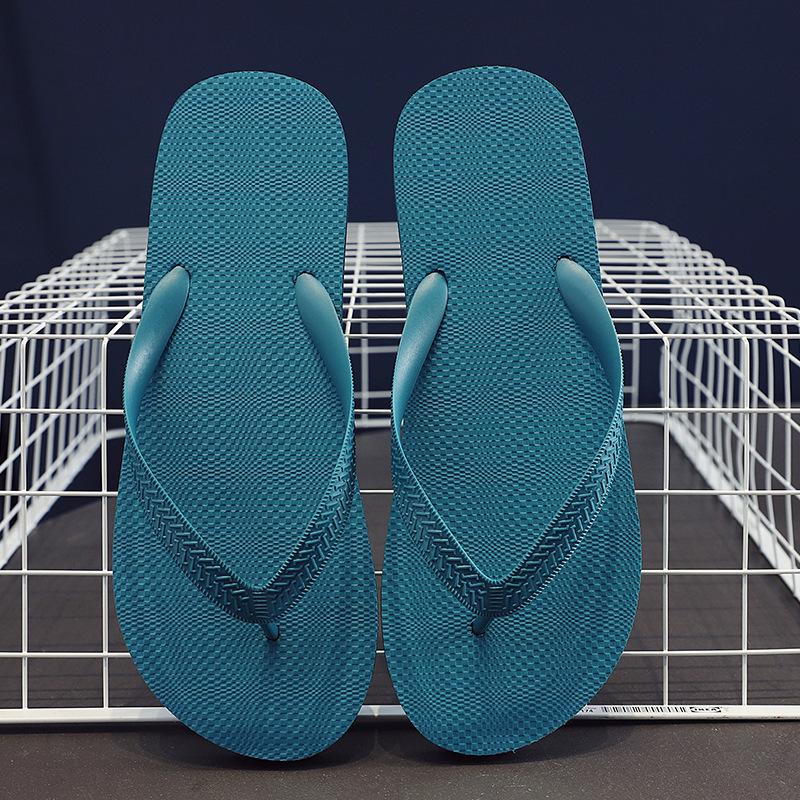Flip-flops women's summer new non-slip outdoor wear solid color pinched feet seaside beach couple men's cool slippers