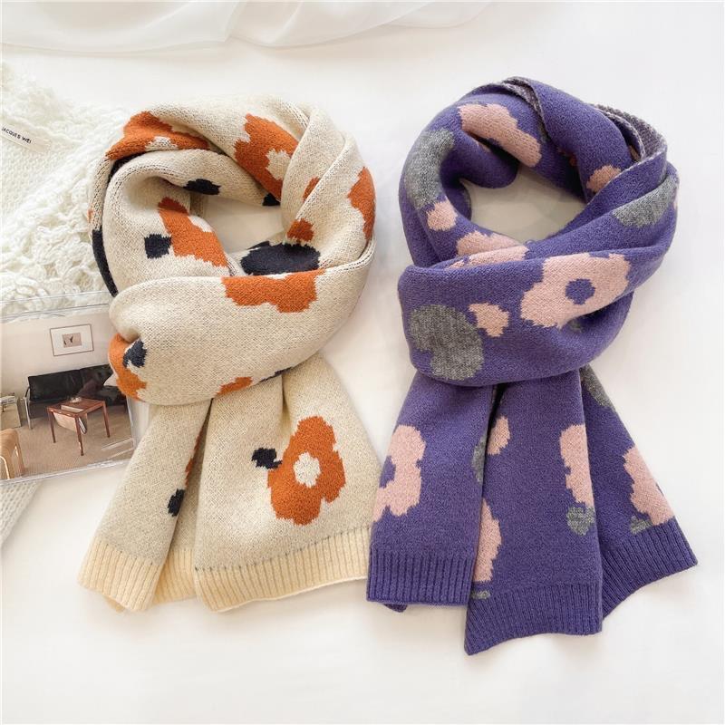 Small flower versatile Korean version scarf women's autumn and winter soft waxy knitted warm couple wool cute scarf student ins